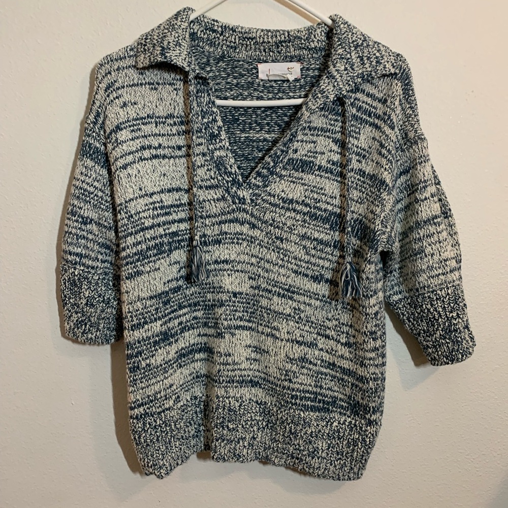 Anthropologie Navy and Cream V-Neck Collared Sweater Sz Medium Cabincore Casual